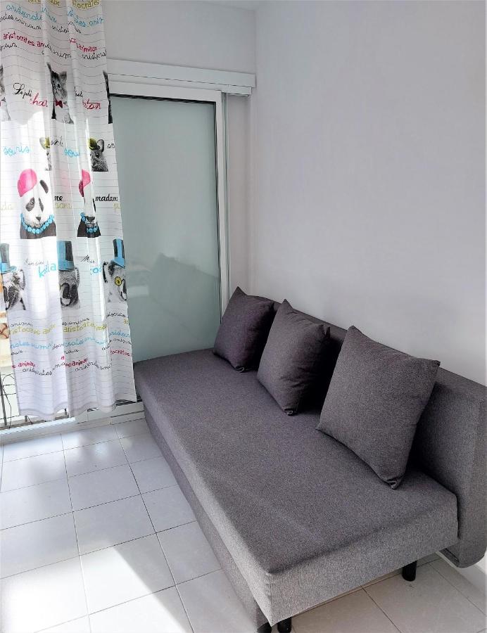 Apartamento En El Mar Roses Bagian luar foto