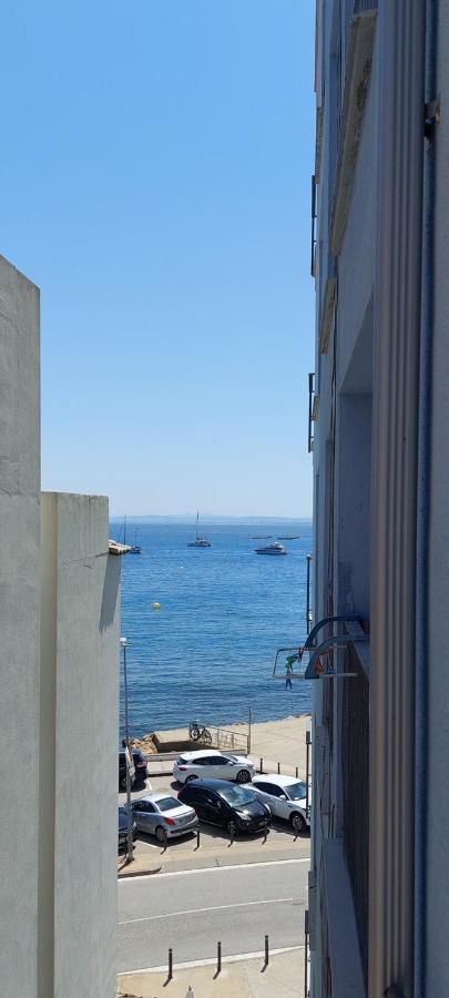 Apartamento En El Mar Roses Bagian luar foto