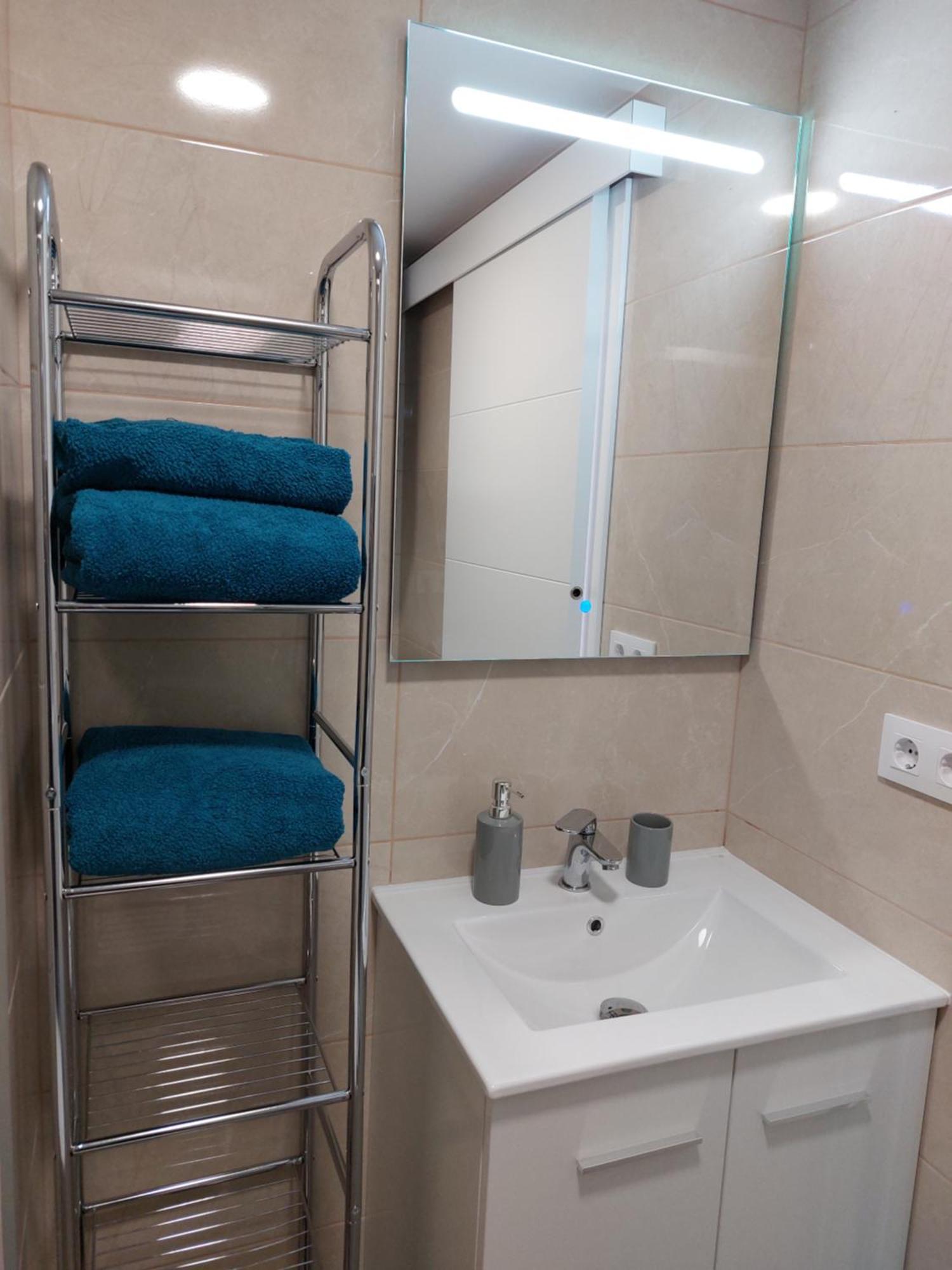 Apartamento En El Mar Roses Bagian luar foto